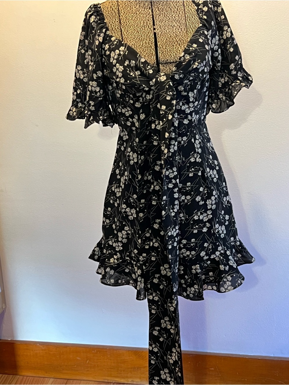 Black Floral Tie-Front Mini Dress - Picture 2 of 16